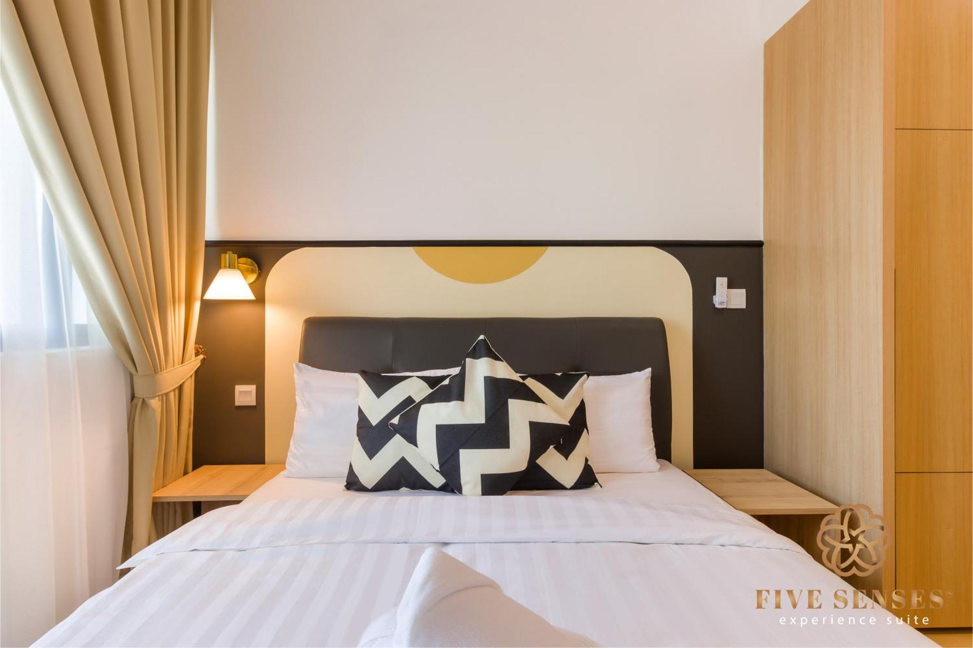 The Colony & The Luxe Signature Suites, Klcc كوالالمبور الغرفة الصورة